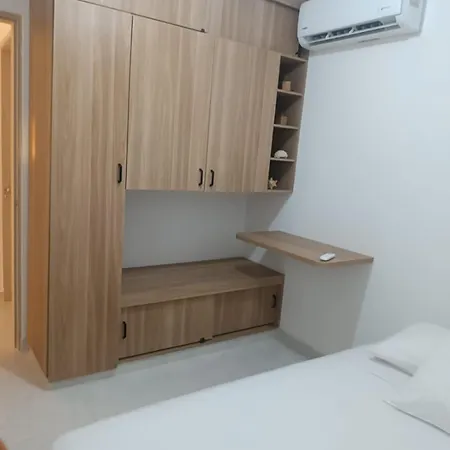 Familias Cerca De La Playa Y Sitios Turisticos * Cartagena